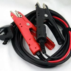 Battery charging cable with heavy-duty clamps